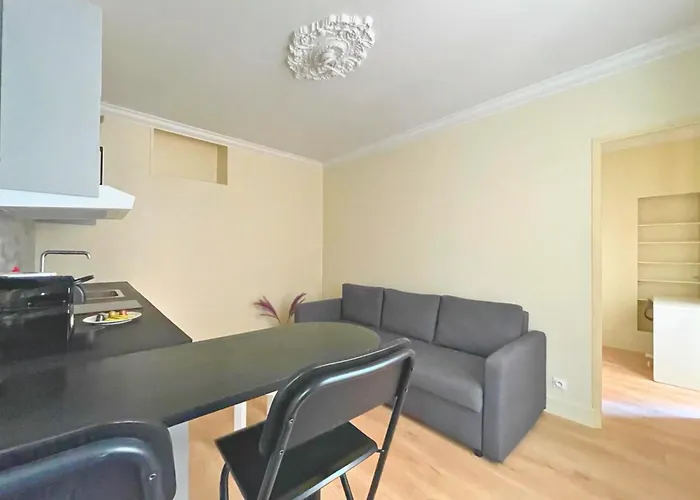 Privat bolig Lit Double Et Salon Avec Canape-lit A 10 Minutes Des Champs Elysees Paris